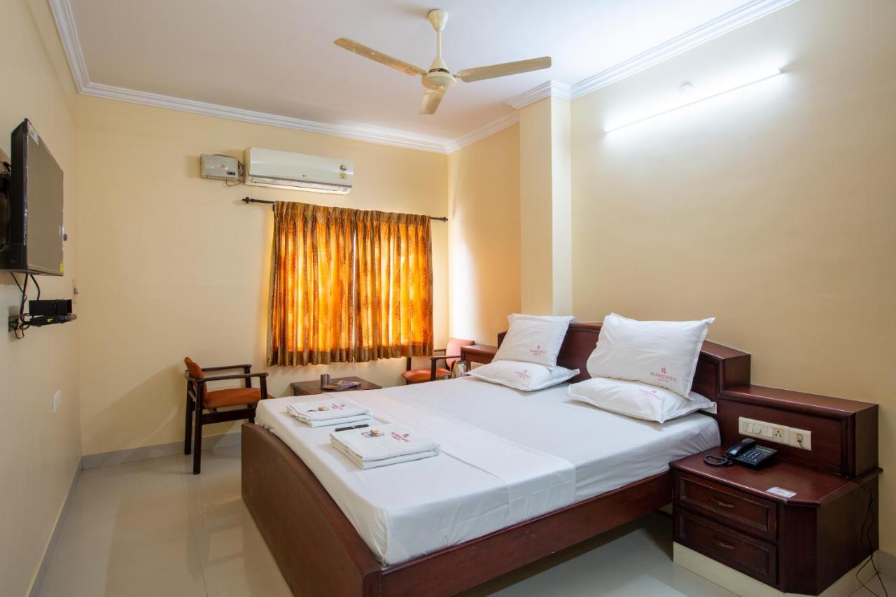 Sri Aarvee Hotels Coimbatore Zewnętrze zdjęcie