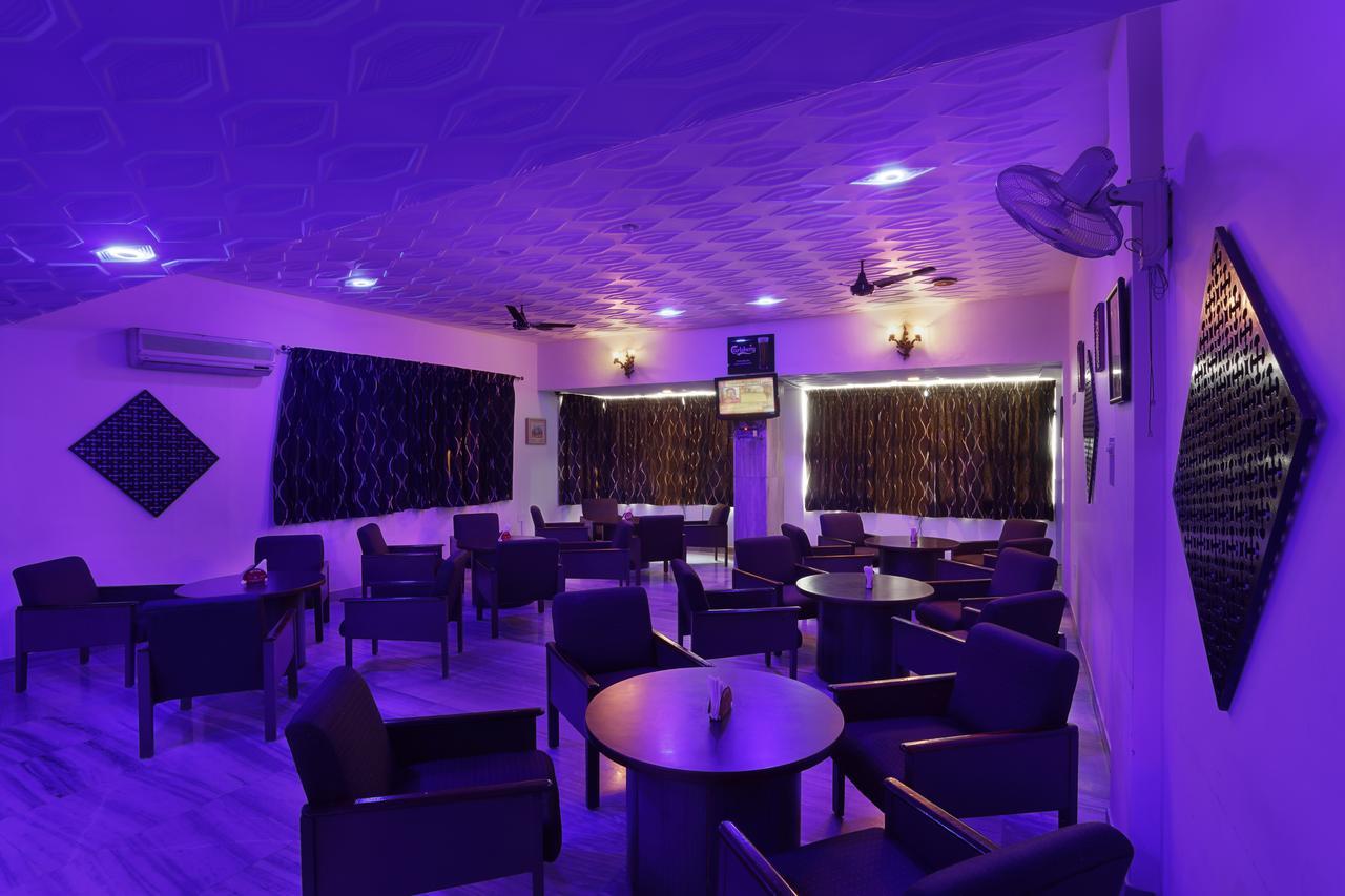 Sri Aarvee Hotels Coimbatore Zewnętrze zdjęcie